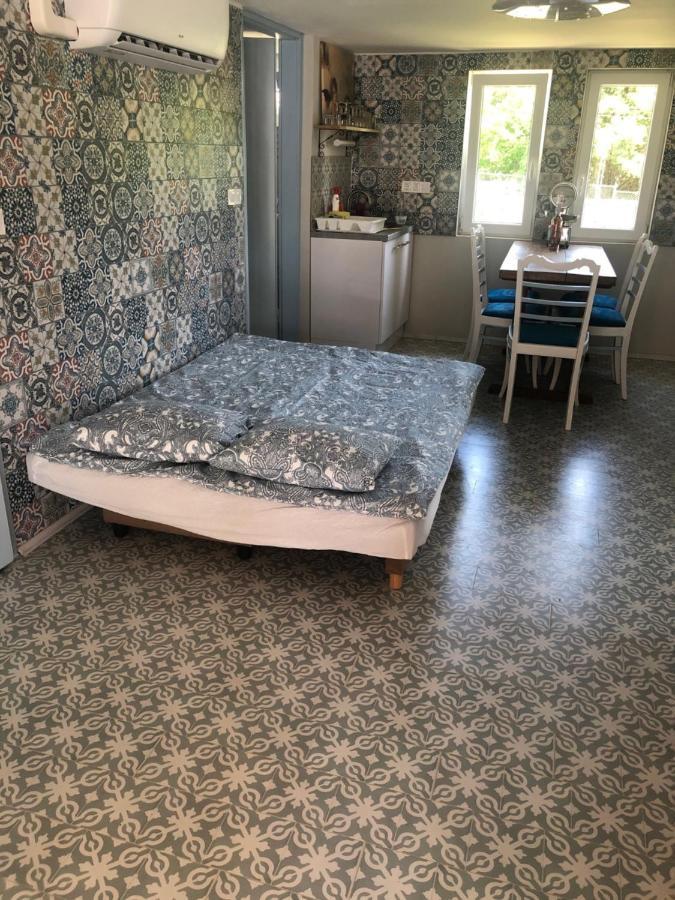 Klara Apartmanház Orfű Exterior foto